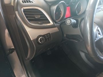 Fotografie des Opel Mokka Edition AHK Ganzjahresreifen neu