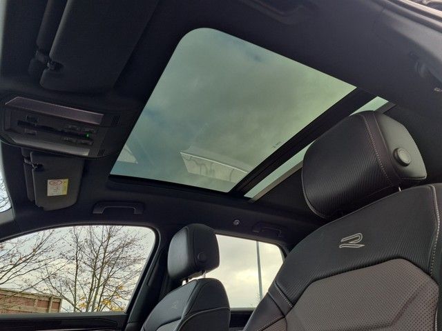 Fahrzeugabbildung Volkswagen Touareg TDI R-Line 4M Standhzg LED AHK Navi AID