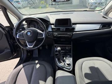 BMW 218 - 9