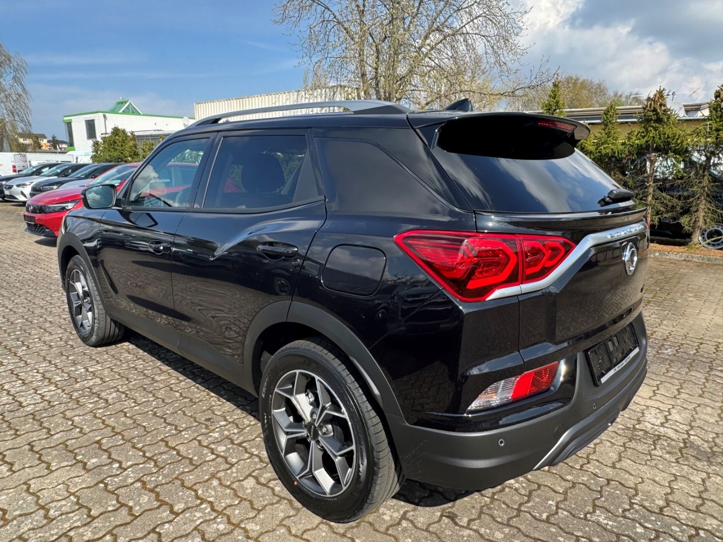 Fahrzeugabbildung KGM Korando Bliss 6/AT 2WD SHZ+LHZ+Kamera