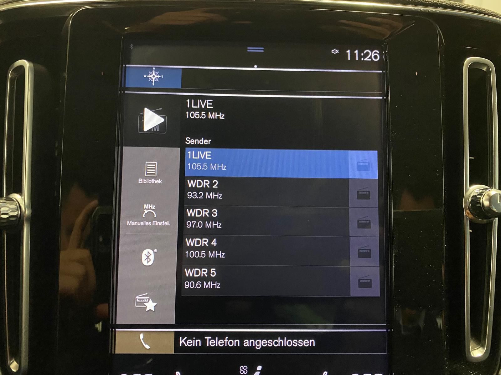 Fahrzeugabbildung Volvo XC40 KLIMA+RFK+PDC+NAVI+SITZHEIZ+4x4+AHK+ALU+LED