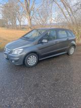Mercedes-Benz B 160 Blue EFFICIENCY / Chro... - gebrauchte Mercedes-Benz B 160 aus dem Jahr 2009