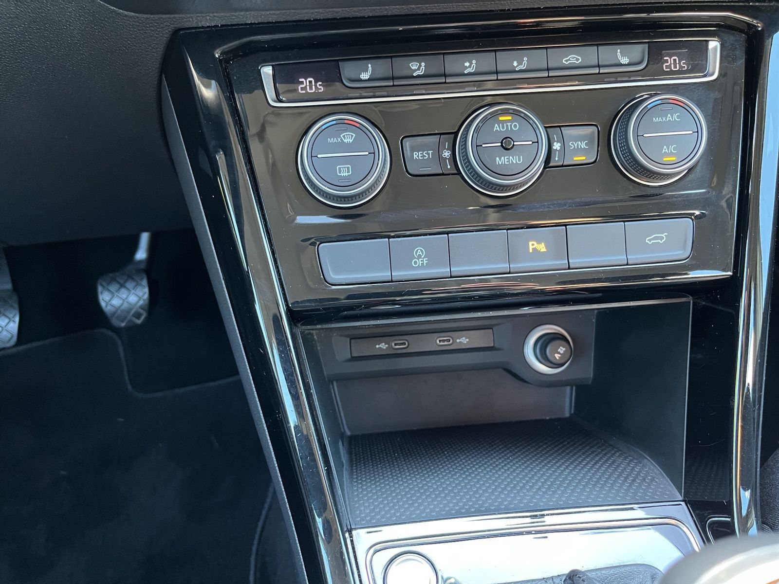 Volkswagen Touran - Bild 17