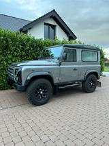 Land Rover Defender 90 TD4 Rough 2 * 1.Hd. * TOP Zustand * - gebrauchte Land Rover Defender aus dem Jahr 2013