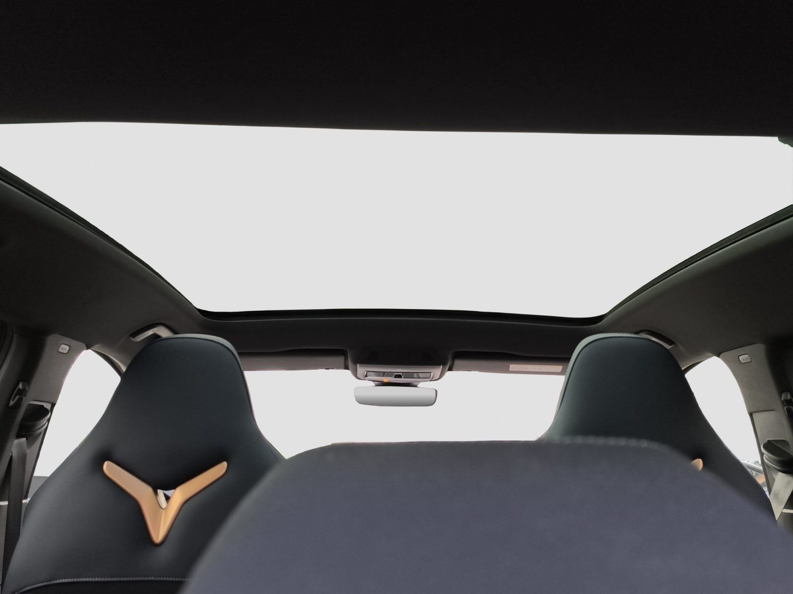 Cupra Tavascan - Bild 20