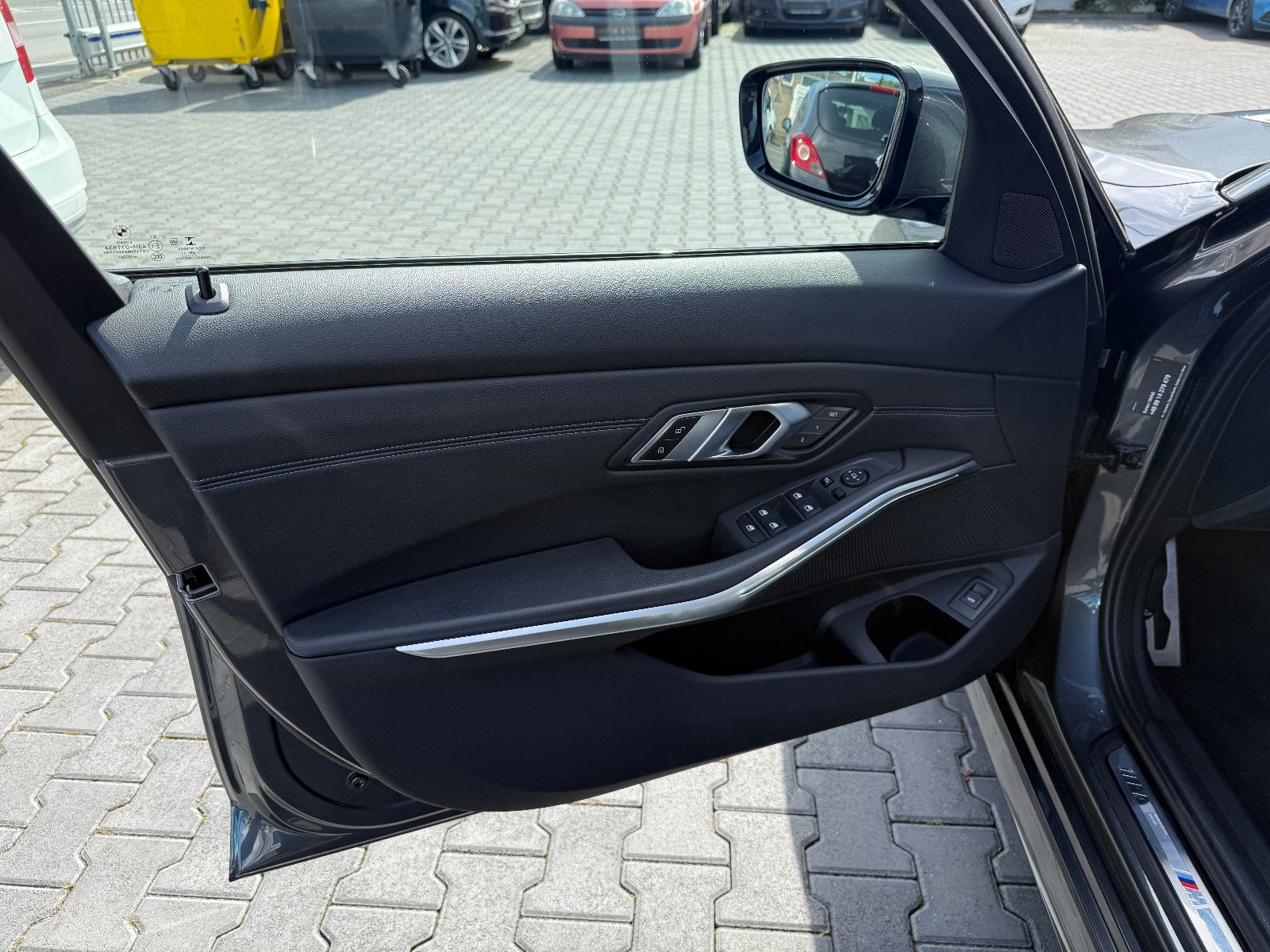 BMW 320 3 Touring 320 d xDrive M Sport foto 9