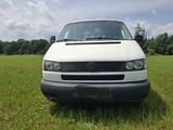 Volkswagen T4 Caravelle 2,5-l-Diesel TDI 75kW Standard - VW T4 Caravelle mit Schiebedach