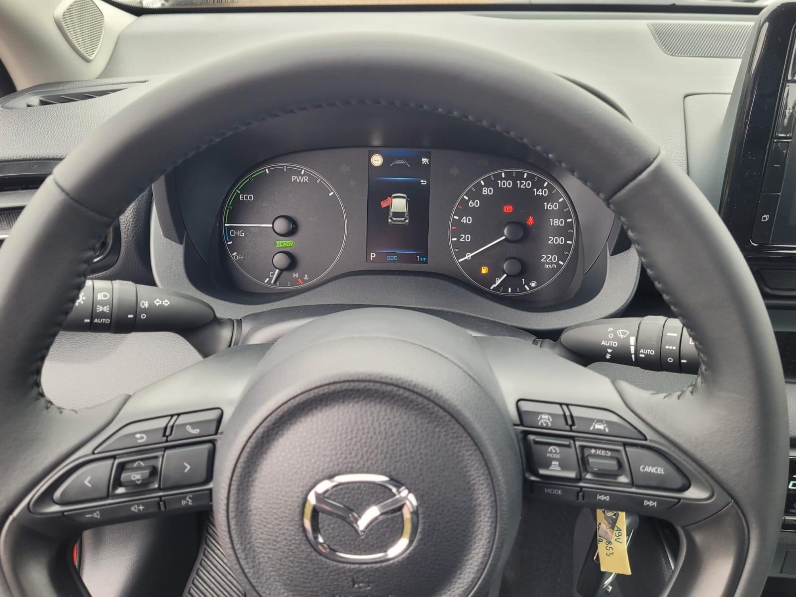 Mazda 2 Hybrid 1.5L Hybrid VVT-i 116 CVT Centre-Line