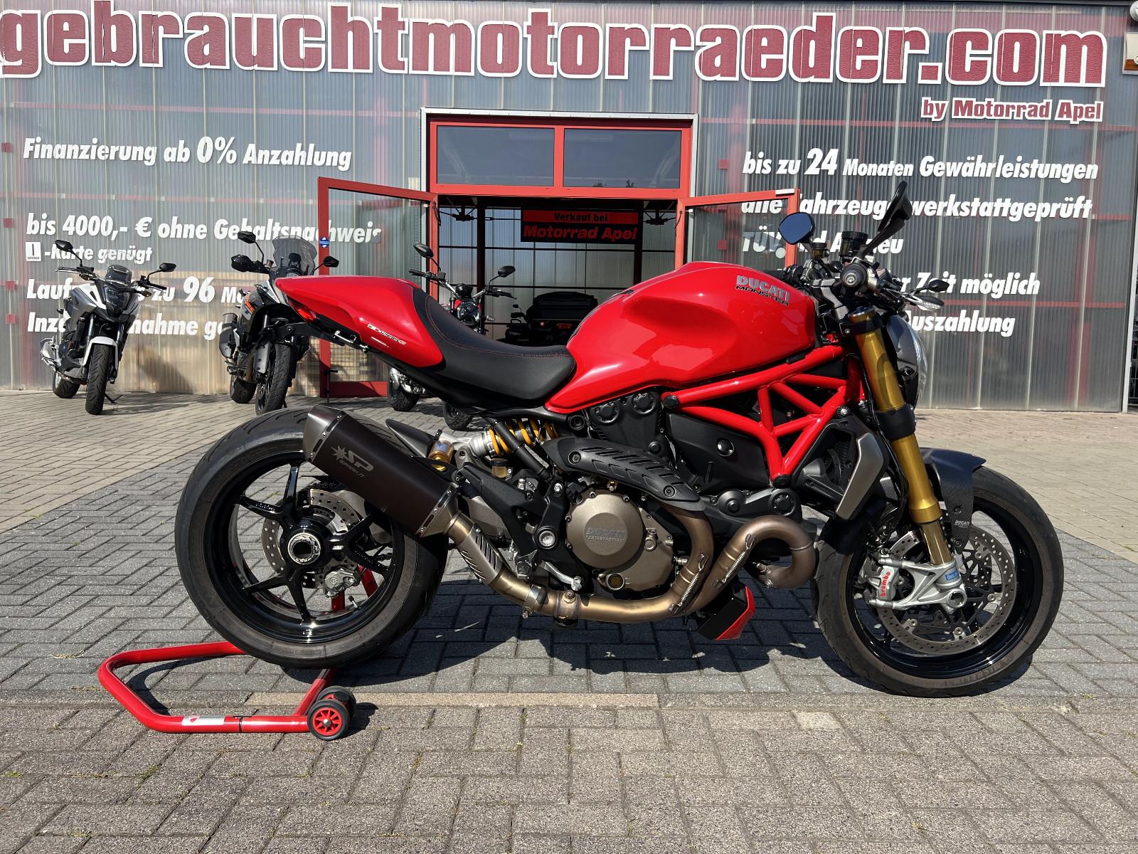 Ducati Monster 1200 S