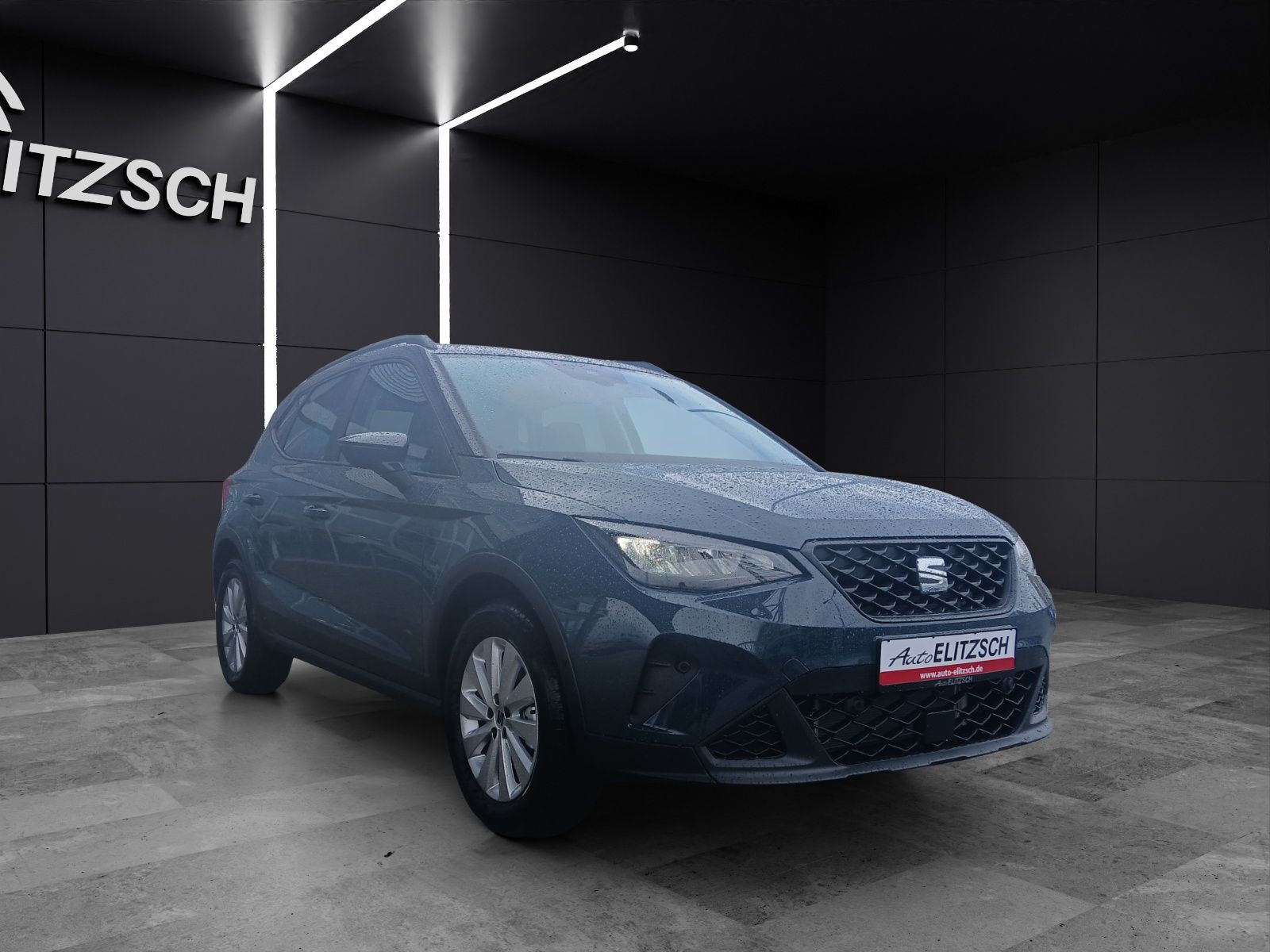 Fahrzeugabbildung SEAT Arona TSI Style LED Navi VC ACC RFK SH LM