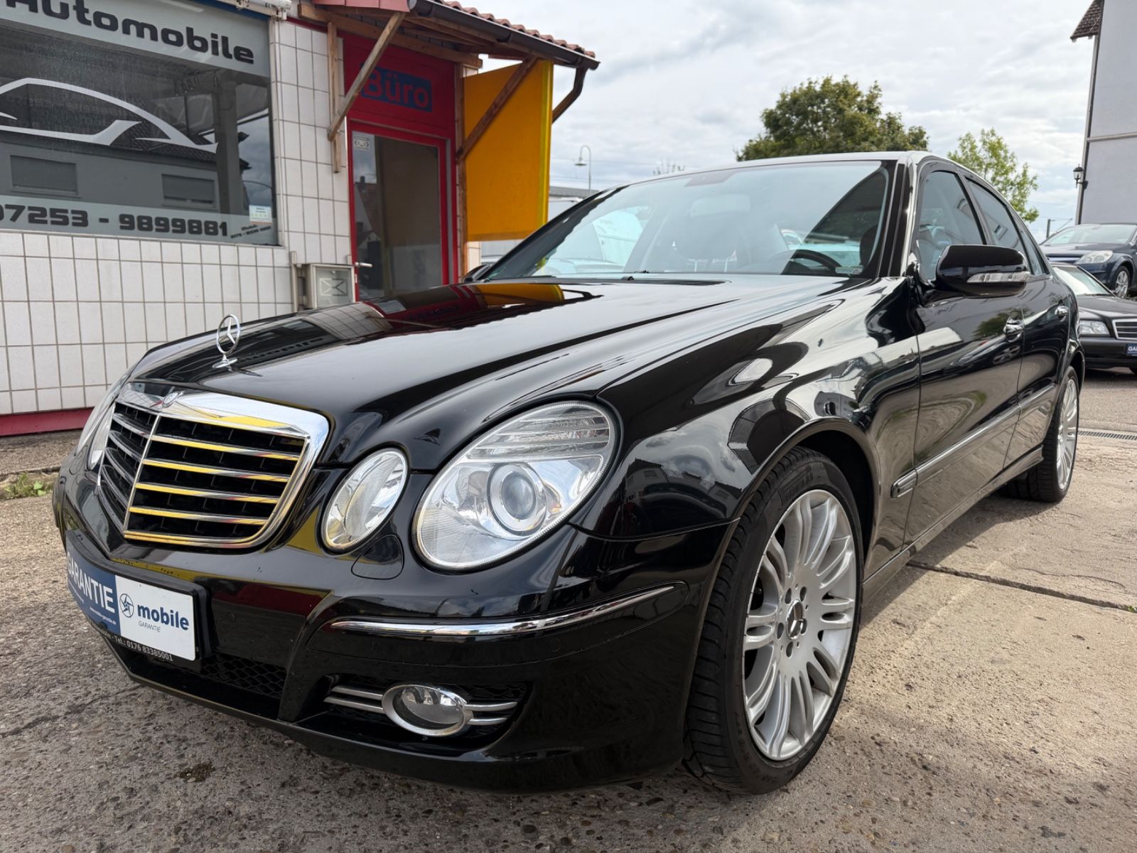 Mercedes E 200 - 1