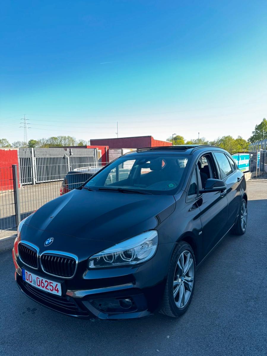 BMW 220 Active Tourer 220d Sport Line
