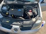 Renault Clio Campus 1.2 - Renault Clio aus 2008: Campus