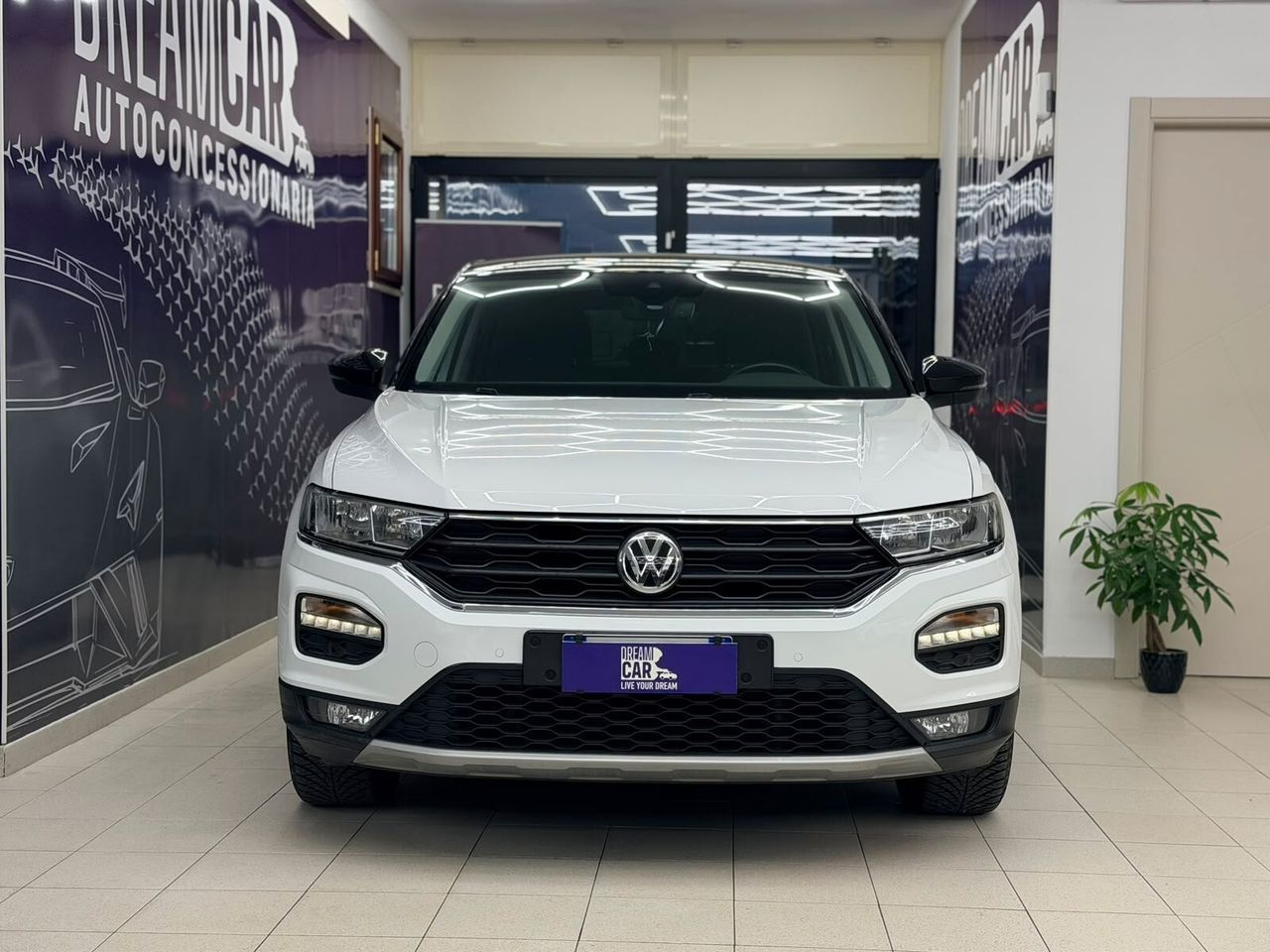 Volkswagen T-Roc 1.0 TSI 115 CV Style BlueMotion imagem 2