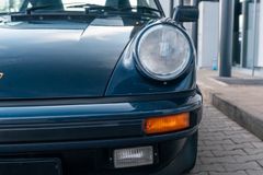 PORSCHE 911 G-Modell/ DE/ SITZHZG./ SCHIEBEDACH/ 16" PORSCHE 911 G-Modell/ DE/ SITZHZG./ SCHIEBEDACH/ 16"