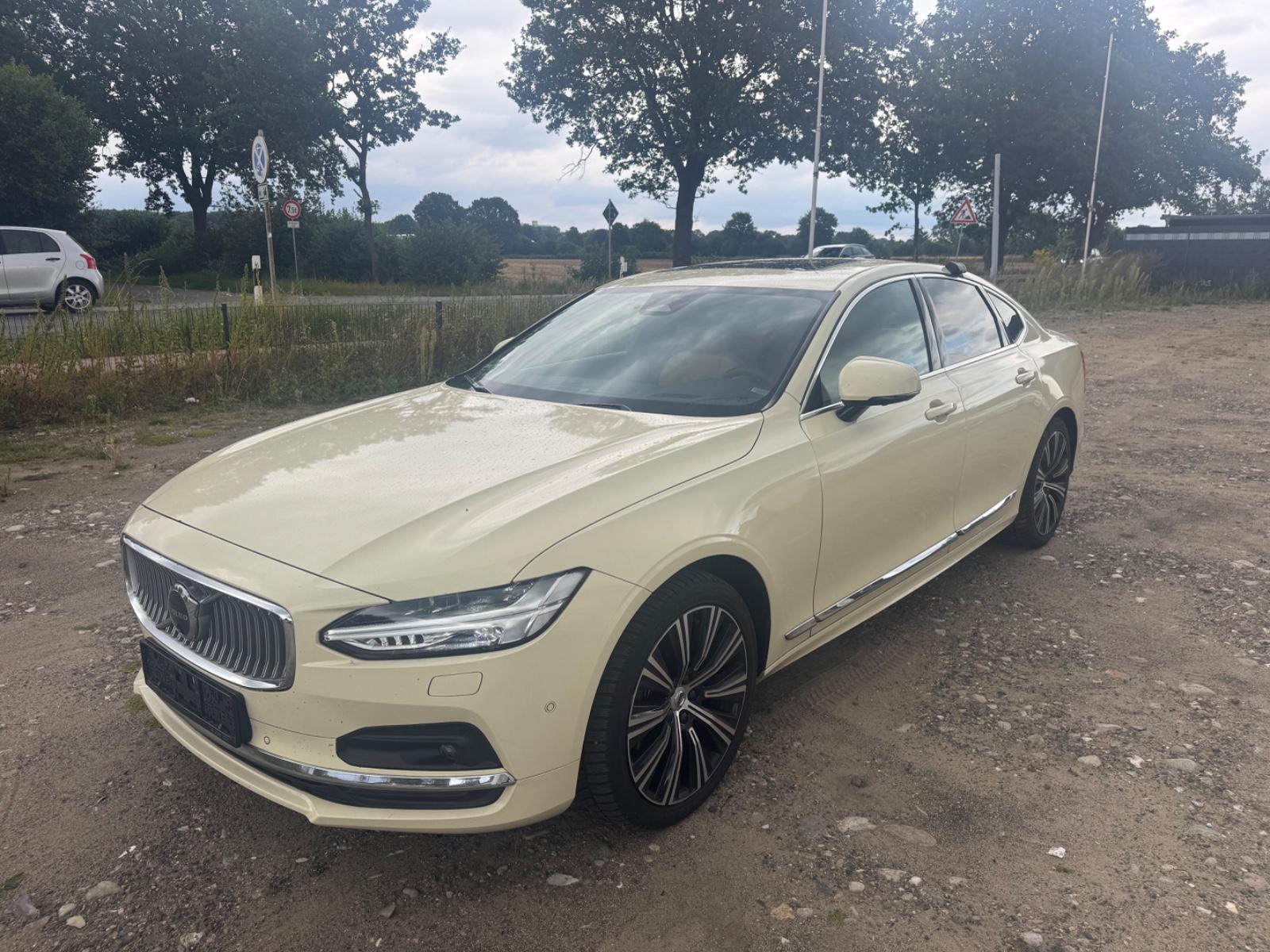 Volvo S90 B5 D AWD Vollaustattung*Navi.Kamera*Schiebed