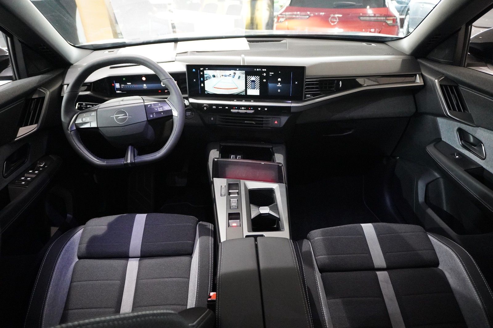 Fahrzeugabbildung Opel Grandland 1.2 48V HYBRID NAVI/LED/KAMERA/DAB+