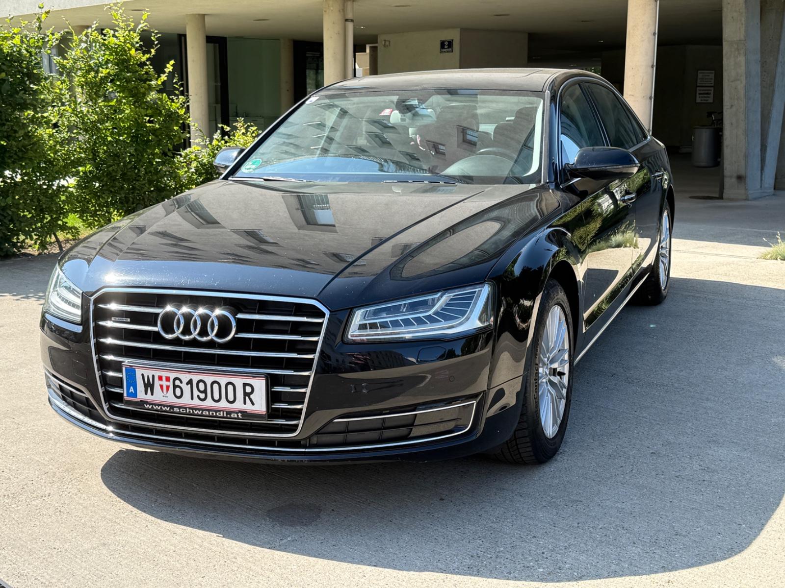 Audi A8 LONG 3.0 TDI tiptronic quattro AUDI SERVICEBU