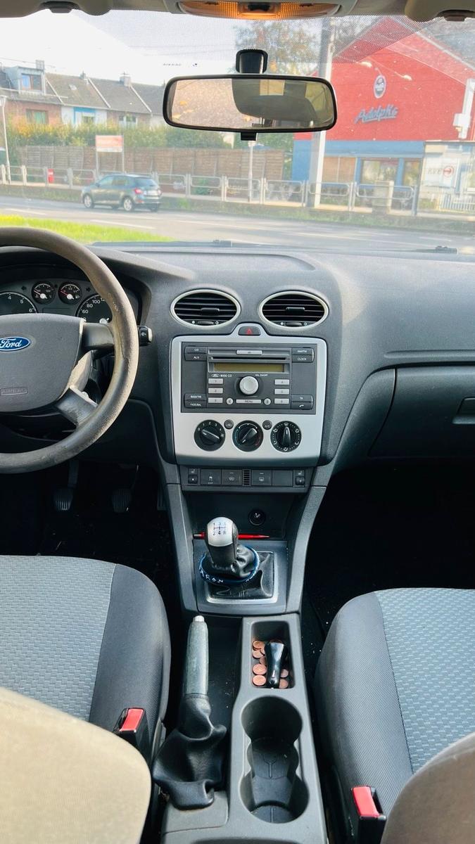 Ford Focus 2006 — photo 6