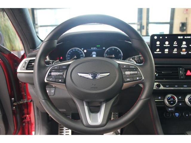Genesis G70 Shooting Brake 2.2 Sport SHZ KAMERA ACC LED