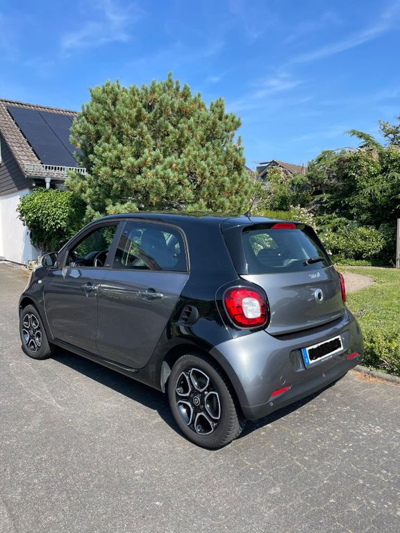 Image of Smart ForFour