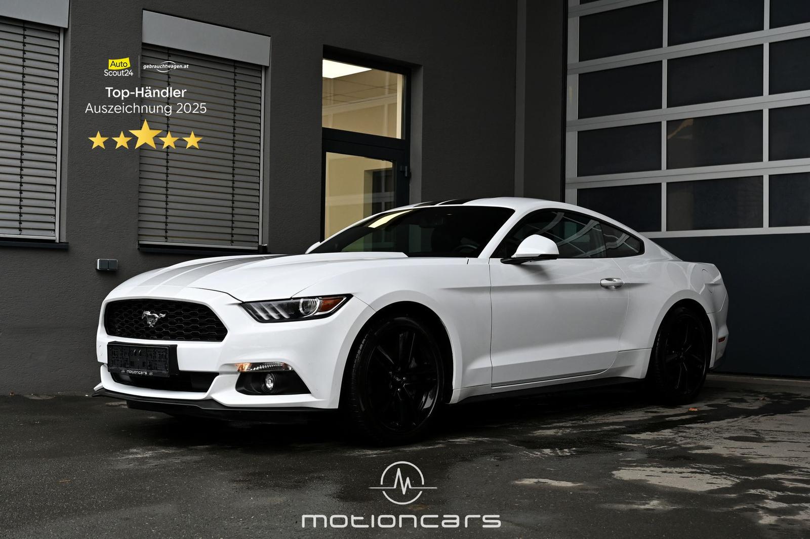 Ford Mustang 2.2 EcoBoost Basis