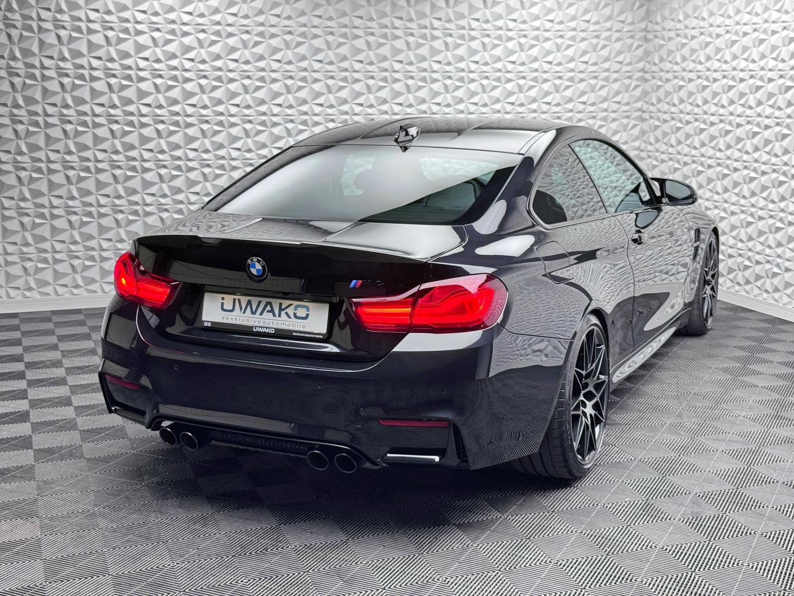 Fahrzeugabbildung BMW DEUTSCH*1-HAND*CARBON*KLAPPE*GEWINDE*EINZELSTĂCK