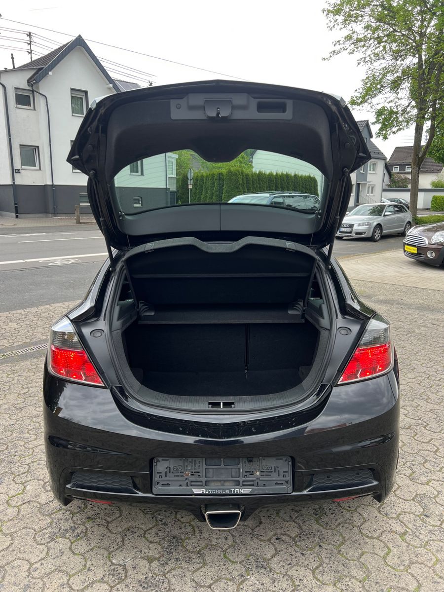 Fahrzeugabbildung Opel Astra H GTC OPC *2.HAND*TÜV NEU*