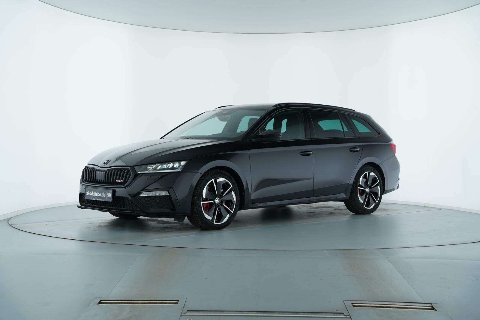 Skoda OCTAVIA COMBI RS 2.0TSI DSG -ANHÄNGERKUPPLUNG-