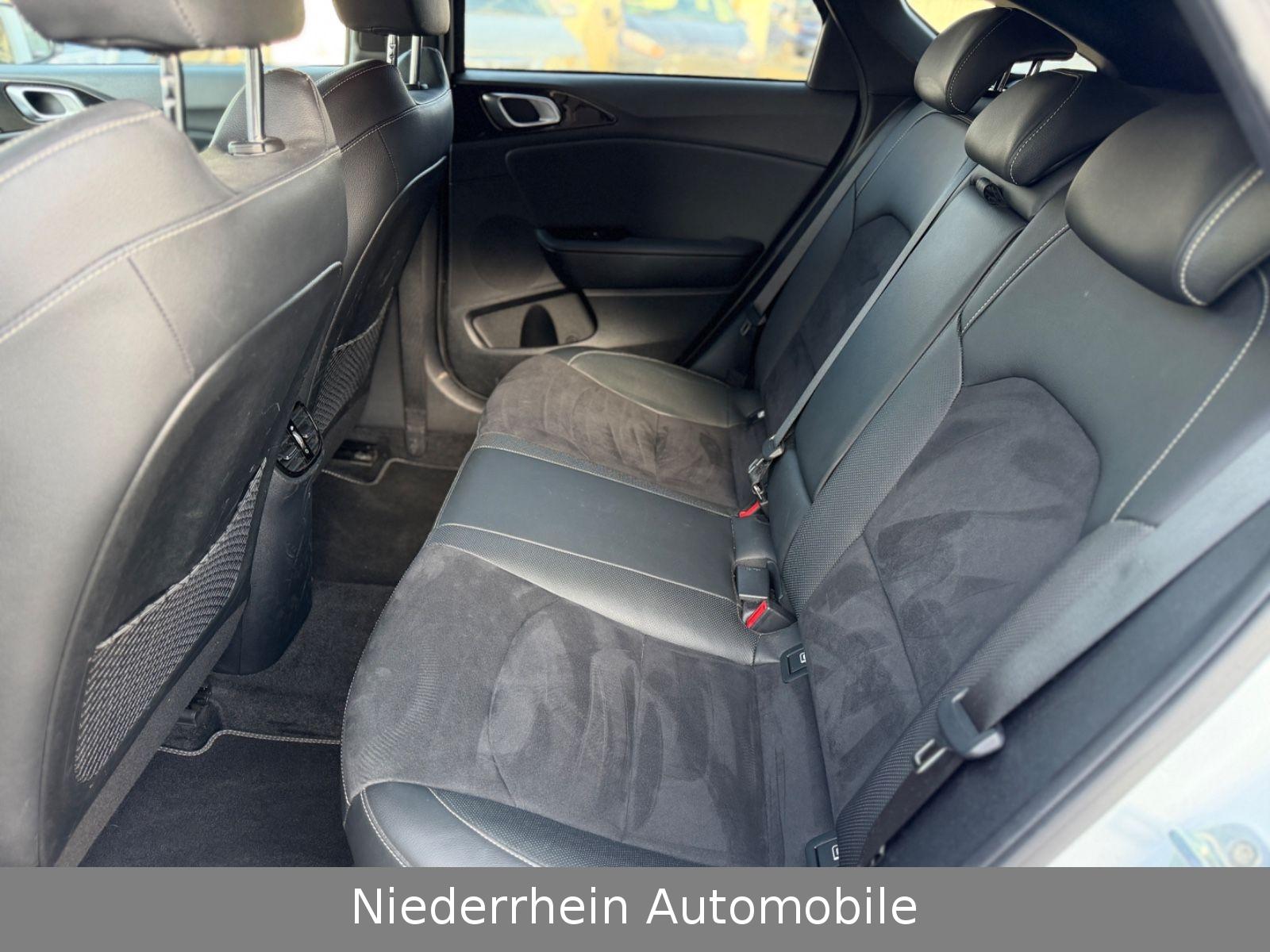Kia pro cee'd / ProCeed