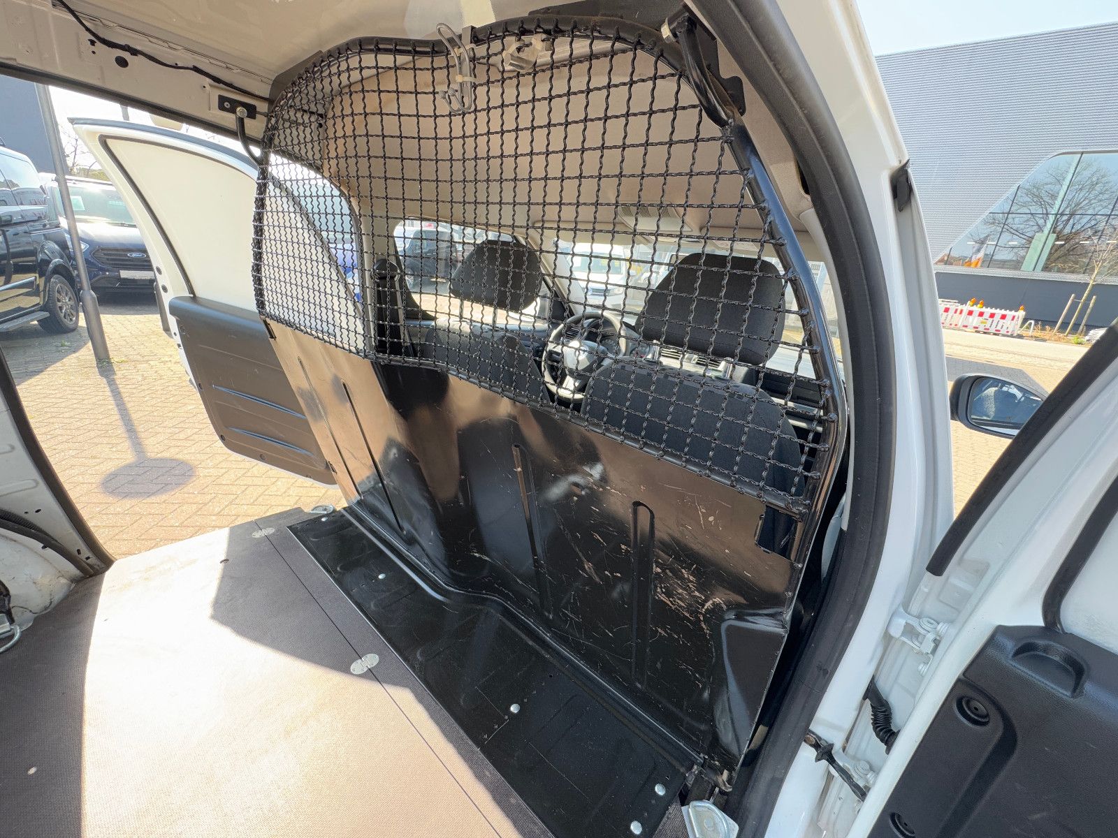 Fahrzeugabbildung SKODA Roomster Praktik 1.6 TDI 1.HAND SKODA SCHECKHEFT