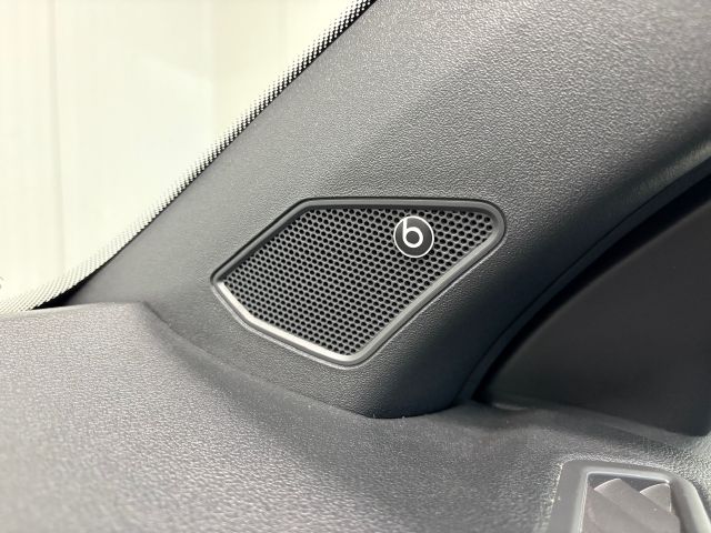 T-Roc Cabriolet R-Line 1.5 TSI DSG LEDER ACC NAV