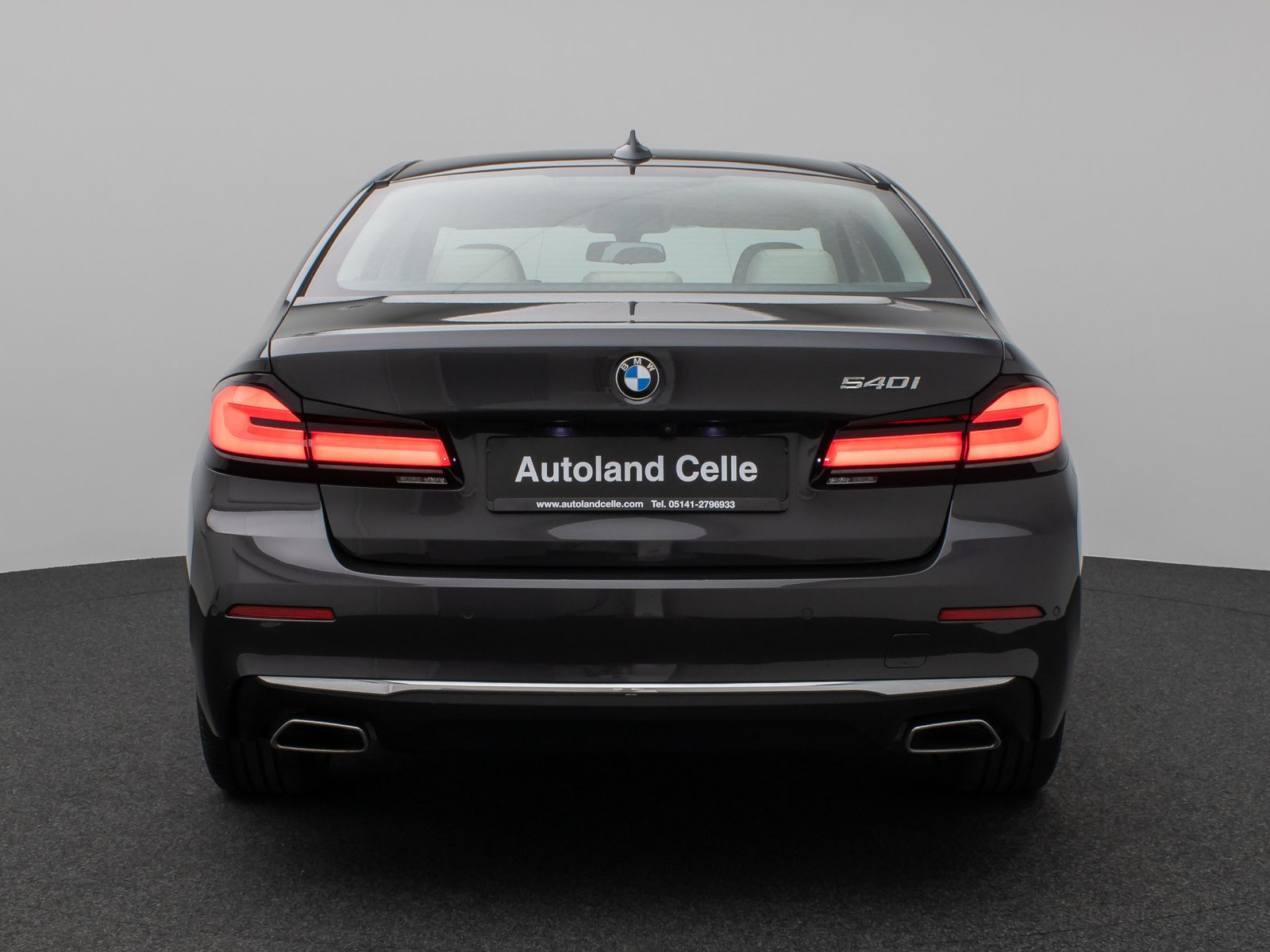 Fahrzeugabbildung BMW 540i Luxury Line Kamera Glasdach Laser HUD H/K