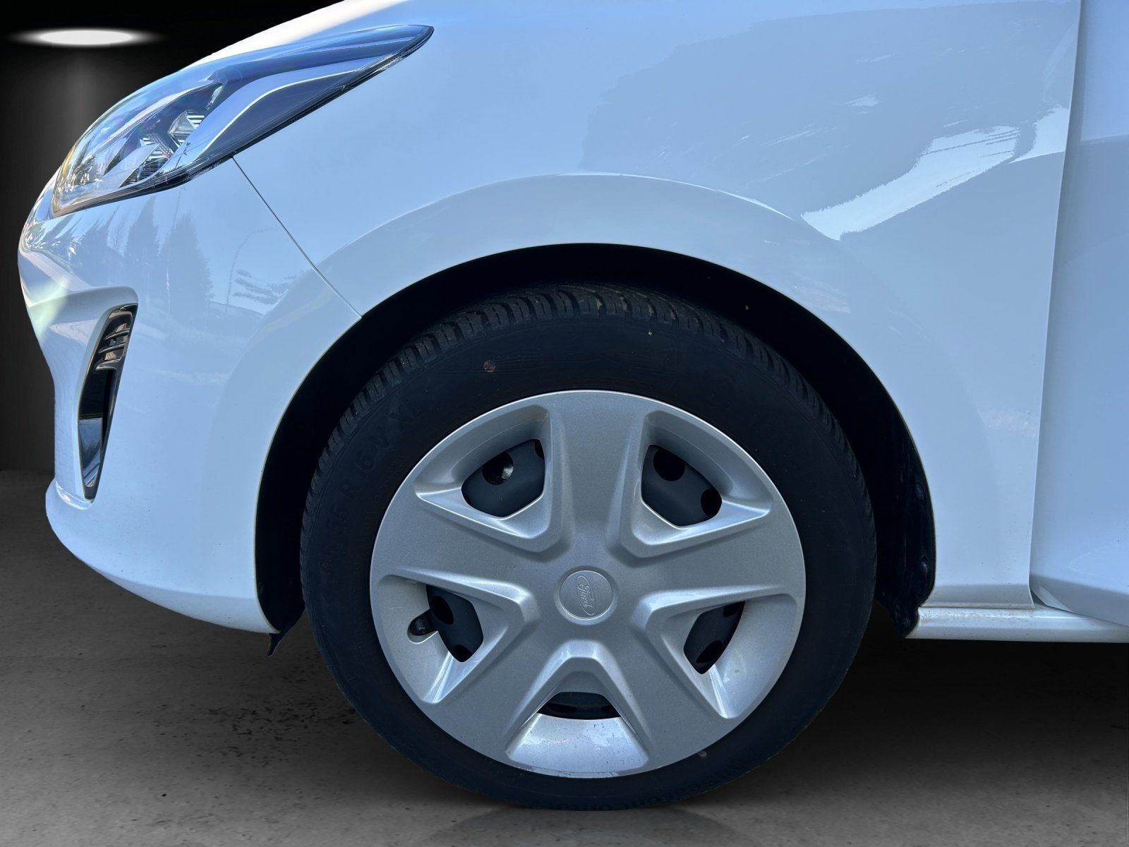Fahrzeugabbildung Ford Fiesta 1.0 EcoBoost Cool&Connect S/S
