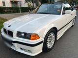 BMW E36 320iA Cabrio Alpinweiß 1. Hand sel... - BMW 320 aus 1994: 320i