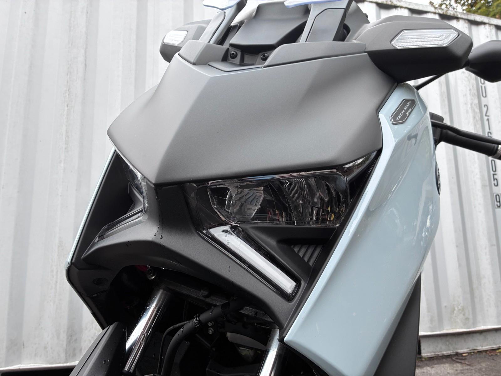 Yamaha XMAX 300 Tech Max + Sitzheizung Heizgriffe X-MAX