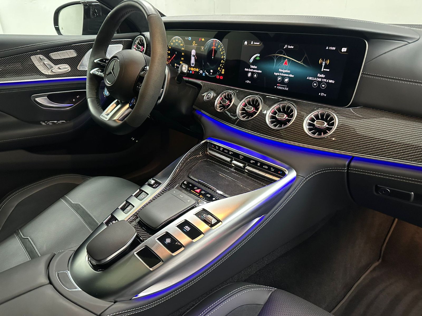 Fahrzeugabbildung Mercedes-Benz GT 63  S E Performance *AERODYNAMIK*CLASSICGRAU*