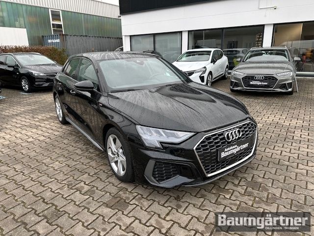 Fahrzeugabbildung Audi A3 Sportback 35 TFSI S-Line S-Tronic ACC/PDC/LED