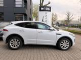 Jaguar E-PACE Chequered Flag AWD / TOTW. / RFK / AHK - Jaguar E-Pace mit Schiebedach