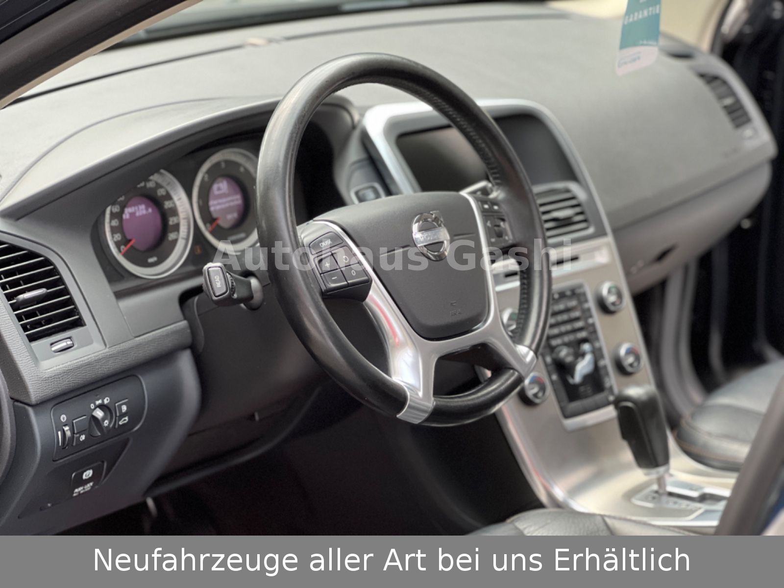 Fahrzeugabbildung Volvo XC60 Summum*4x4*2Hd*AHK*Kamera*Leder*Memory*Pano