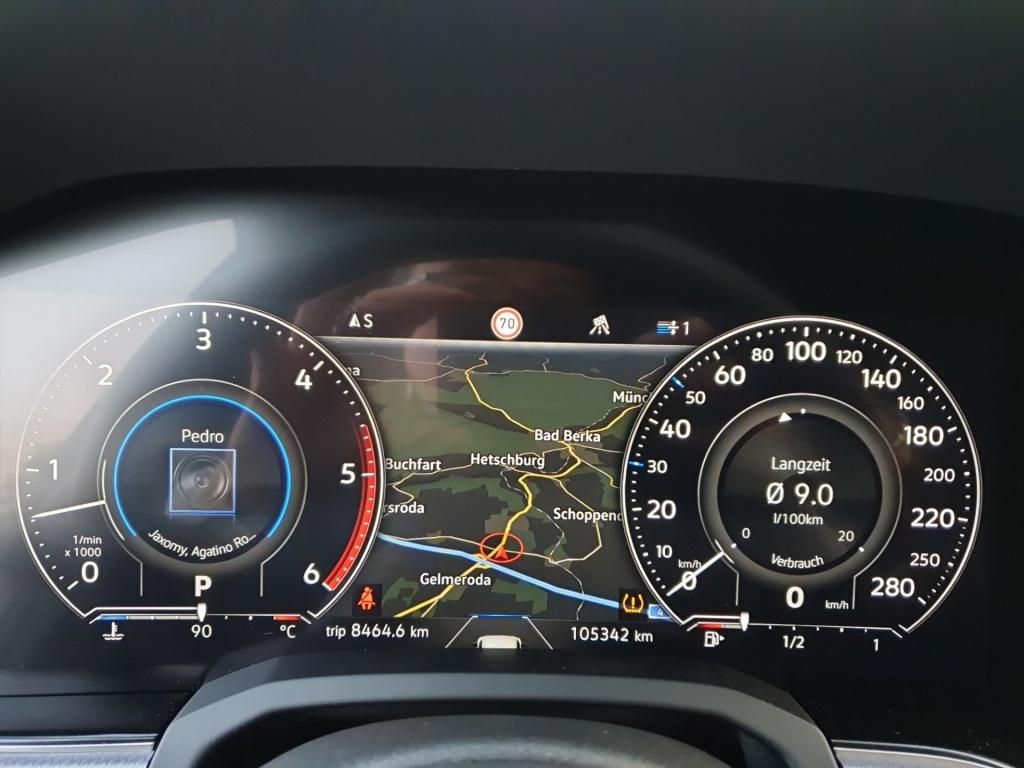 Fahrzeugabbildung Volkswagen Touareg R-Line 4Motion *AHK*HUD*Navi*Standh.*PDC