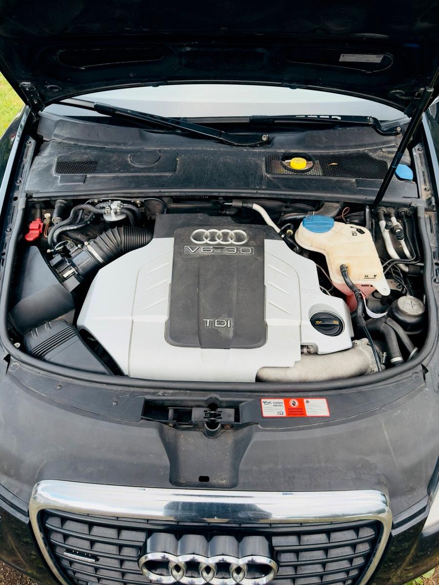 Audi A6 2009 — photo 8