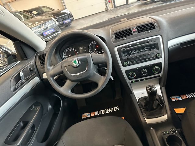 MYAUTOCENTER – Gebraucht- und Jahreswagen mit Werkstattservice in Pfaffenhofen Skoda Octavia Combi Ambiente *Klima*TÜV NEU*
