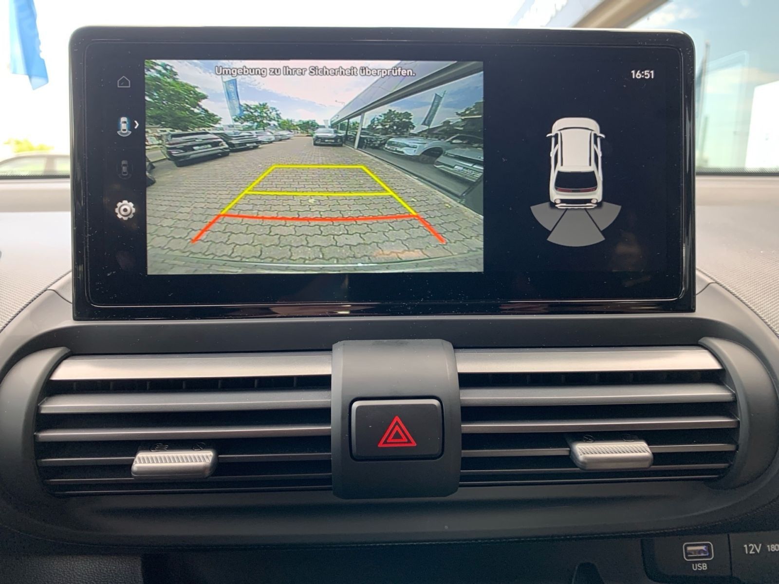 Fahrzeugabbildung Hyundai INSTER Select Elektro 49 kWh