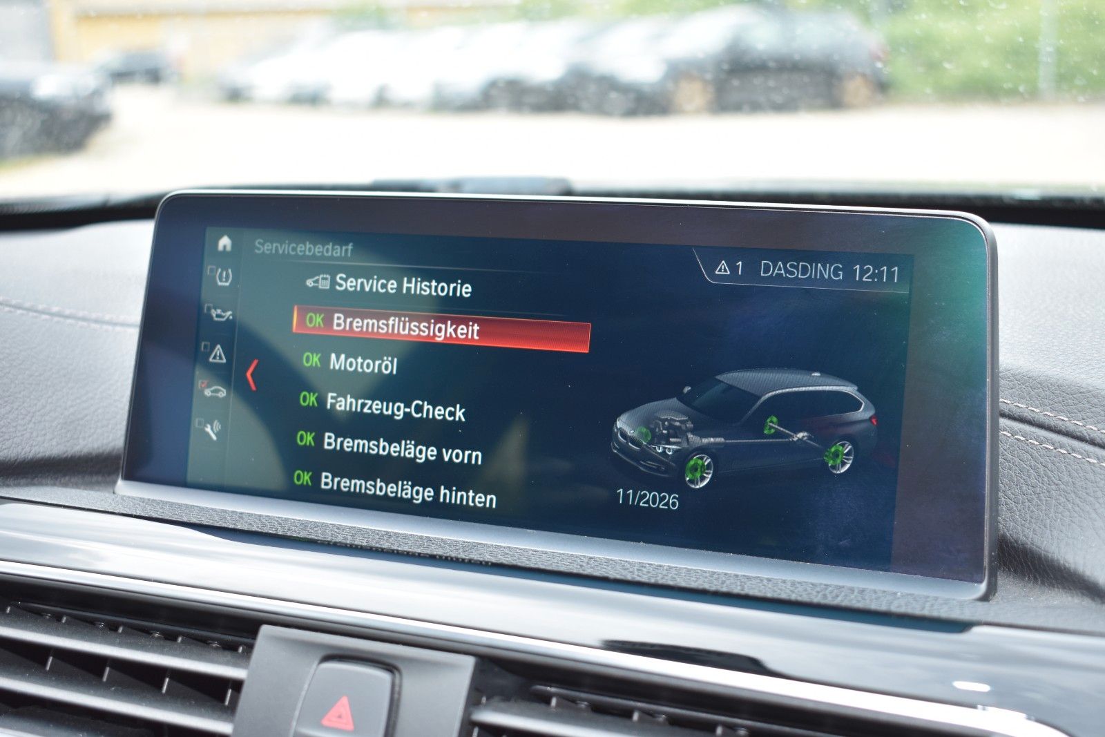 Fahrzeugabbildung BMW 320i Touring Sport Line Sportautom.AHK LED Pano