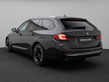 Fahrzeugabbildung BMW 530d Tour Luxury HUD ACC H/K AHK Komfortsitz 20"