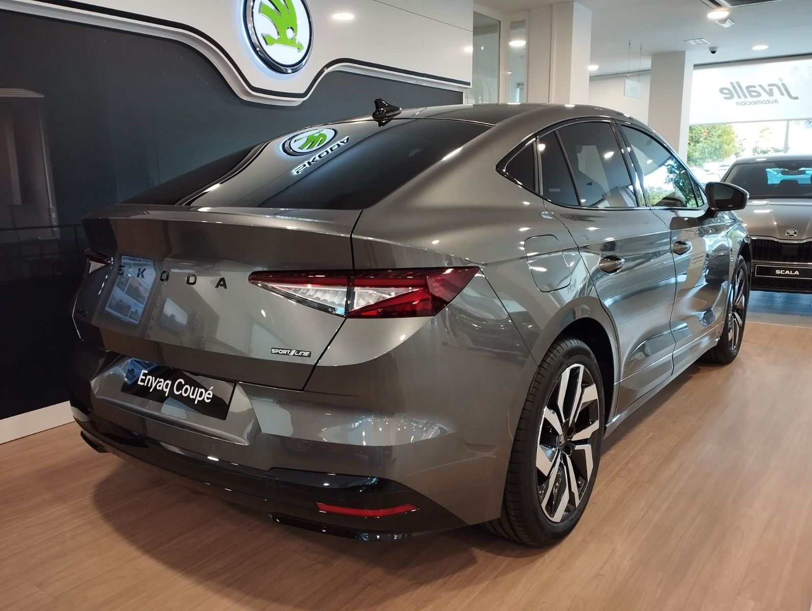 Skoda Enyaq Coupé 85 Sportline imagem 2