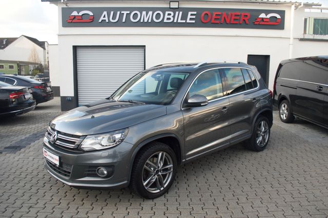 Volkswagen Tiguan Sport&Style *R-LINE*LEDER*XENON*PANO*NAVI