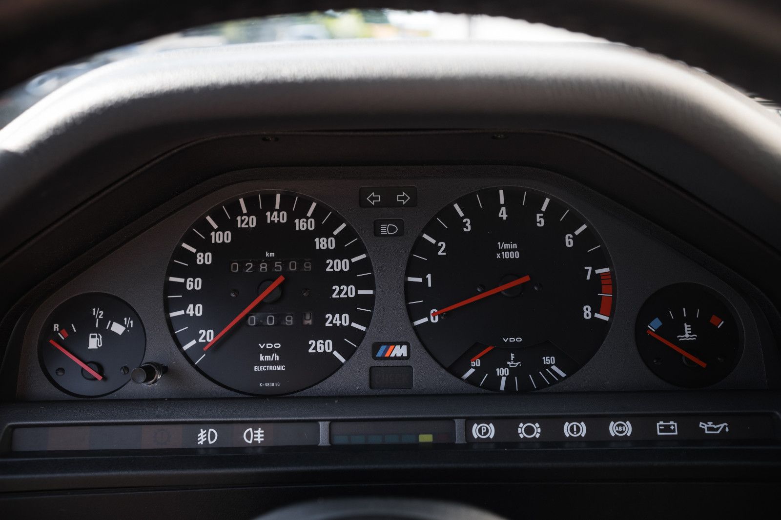 Fahrzeugabbildung BMW M3 E30 - dt. Auto - 2. Hd. - neuwertig - 29TKM!!
