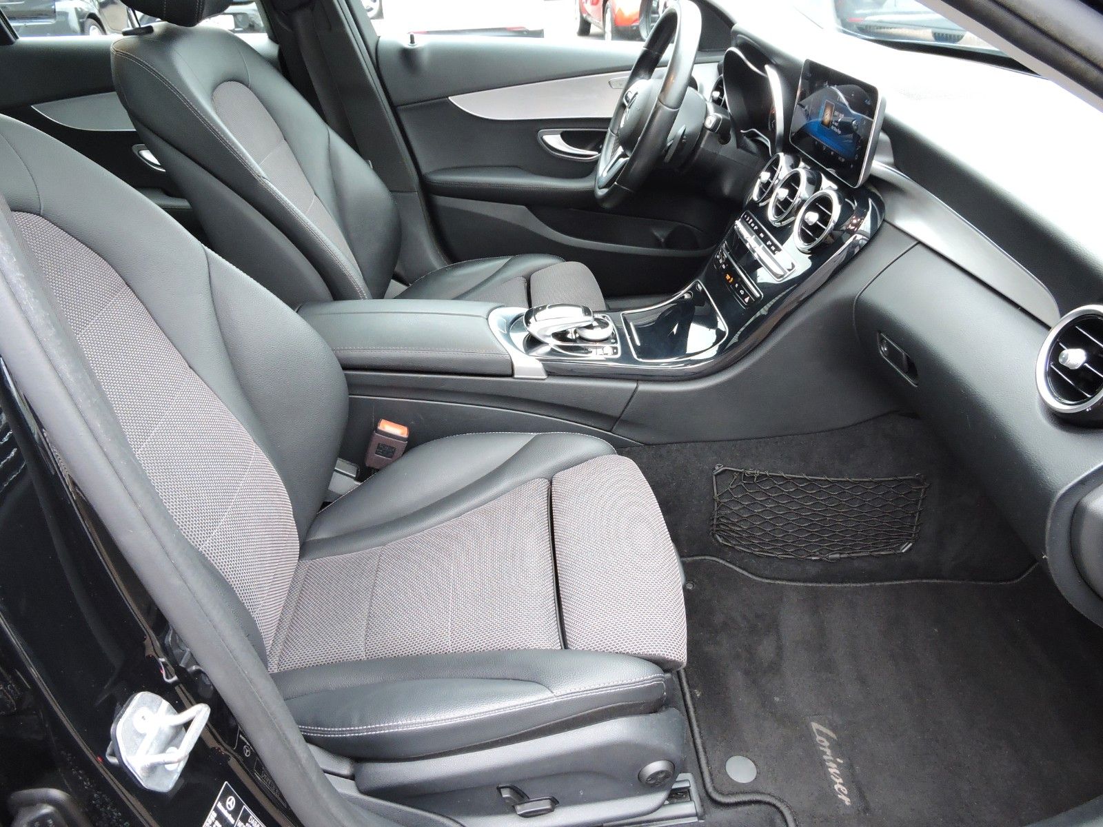 Mercedes-Benz C 220 T d 4Matic Avantgarde Pano RFK ILS KD neu foto 20
